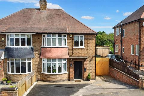 8 Thirlmere Close, Nottingham, NG3 2PX