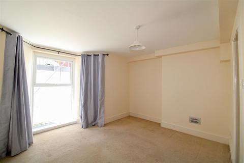 2 bedroom flat for sale, Pelham Place, Pelham Road, Seaford
