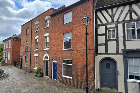 3 bedroom terraced house for sale, Market Square, Newent