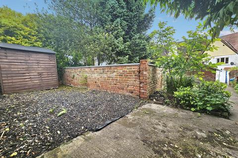 3 bedroom terraced house for sale, Market Square, Newent