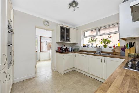 2 bedroom detached bungalow for sale, Highview Way, Patcham Village, Brighton