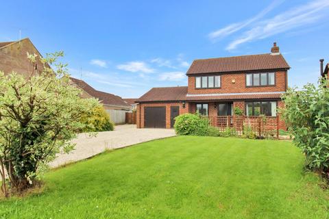 15 Craythorns Crescent, Dishforth, Thirsk, YO7 3LY