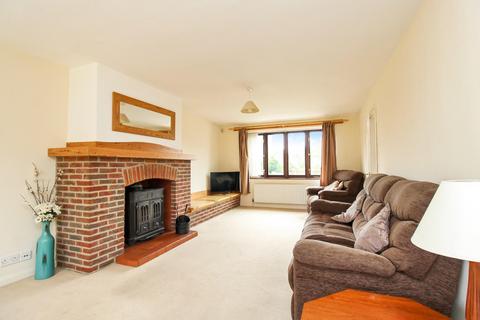 15 Craythorns Crescent, Dishforth, Thirsk, YO7 3LY