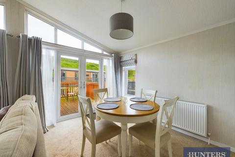 2 bedroom park home for sale, Old Malton Road, Staxton, Scarborough