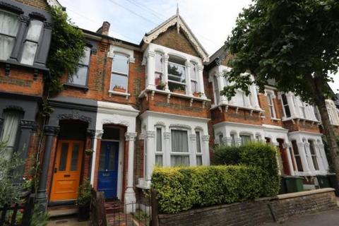 2 bedroom flat to rent, Cleveland Park Avenue, London