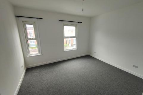 2 bedroom terraced house to rent, Northumberland Road, Lower Coundon, Coventry, CV1 3AQ