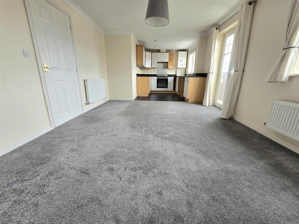 Hatchlands Park, Ingleby Barwick... 2 bed apartment to rent £675 pcm