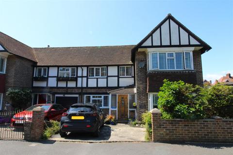 4 bedroom semi-detached house for sale, Fitzalan Road, Littlehampton