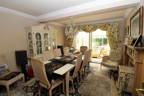 undefined, Fitzalan Road, Littlehampton