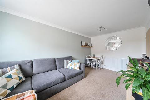1 bedroom flat for sale, 8 Station Road, Southampton SO31