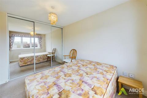 14 Avocet Close, Uttoxeter, ST14 8UG