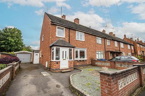 3 bedroom end of terrace house for sale, Redfern Road, Uttoxeter ST14