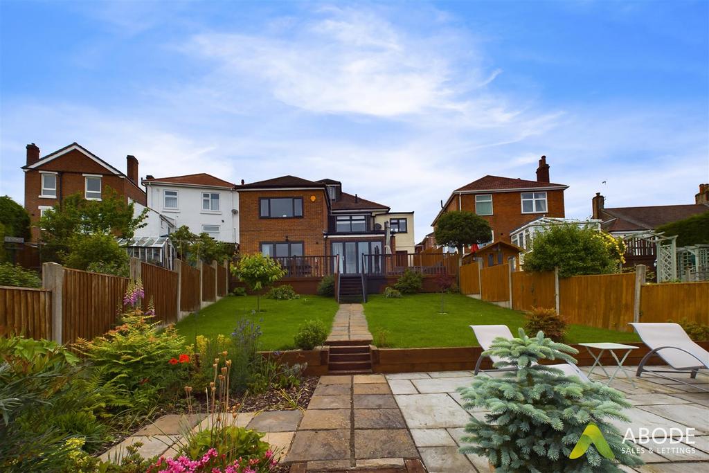 Field Lane, Burton on Trent DE13 4 bed detached house for sale £380,000