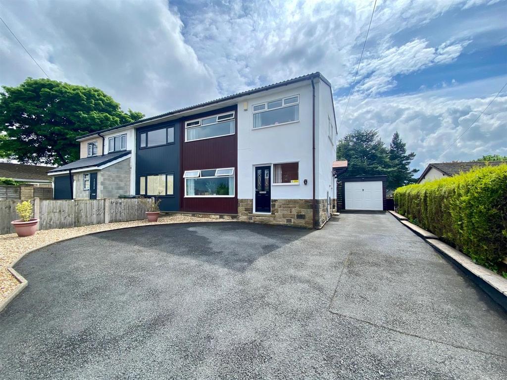 Mortimer Terrace, Batley 3 bed semidetached house for sale £230,000