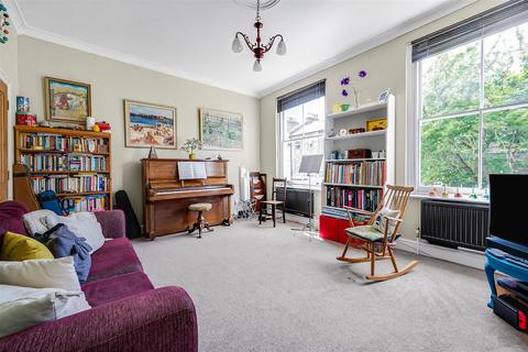 4 bedroom maisonette for sale, Charteris Road, Finsbury Park