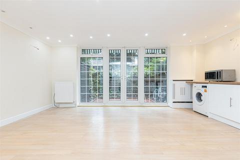 180 Hind Grove, London, E14 6HP