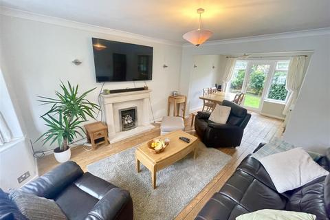 3 bedroom detached house for sale, Alderdale Grove, Wilmslow