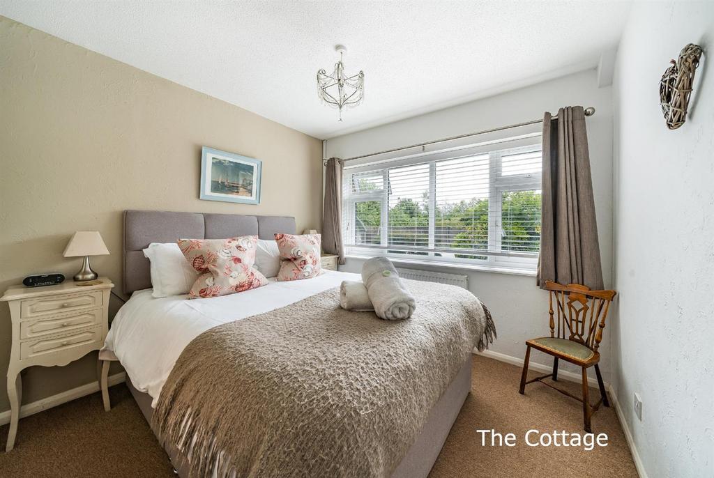 26 The Cottage - LABELLED.jpg