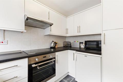 61 Malcolm Way, London, E11 1PW