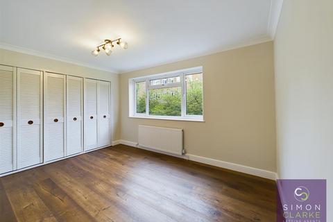 2 bedroom apartment to rent, Franklin Close, Whetstone N20