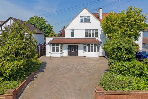 4 bedroom semi-detached house for sale, London Road, Brentwood