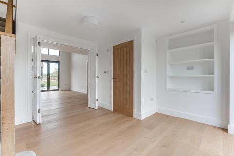 4 bedroom barn conversion for sale, Finchingfield Road, Hempstead CB10