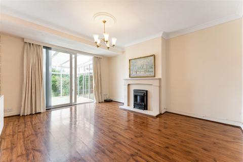 7 Wichnor Road, Solihull, B92 7PU