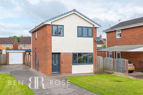 3 bedroom detached house for sale, Lowther Drive, Leyland