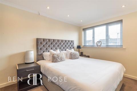 21 Lowther Drive, Leyland, PR26 6QB