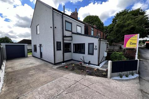 3 bedroom detached house for sale, Willowdene Lane, Pontefract