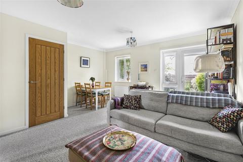3 bedroom terraced house for sale, Harebell Close, Cambridge CB1