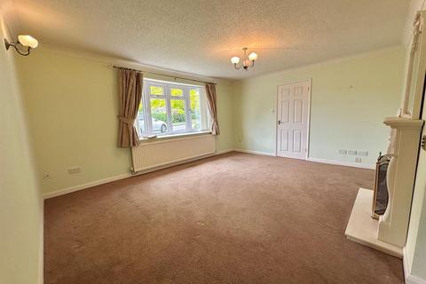 3 bedroom detached bungalow to rent, Huntingdon Drive, Derby DE74