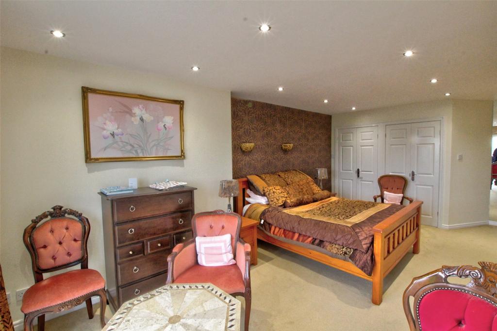 Master Bedroom 3