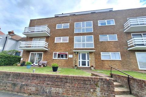2 bedroom flat to rent, Clifford Road, Bexhill on Sea