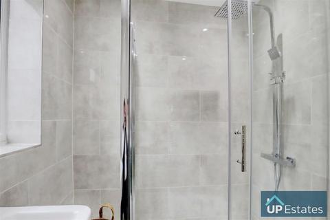 6 Zorrina Close, Nuneaton, CV10 9QD