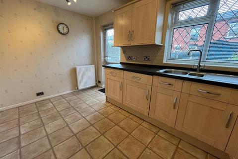 79 Stamford Square, Ashton-under-lyne, OL6 6QR