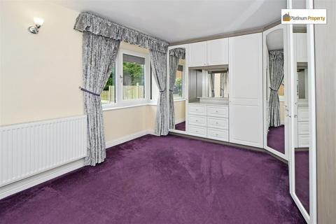 10 Amberfield Close, Stoke-on-trent, ST3 1TZ