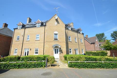 14 Heronslee, Shefford, SG17 5FQ