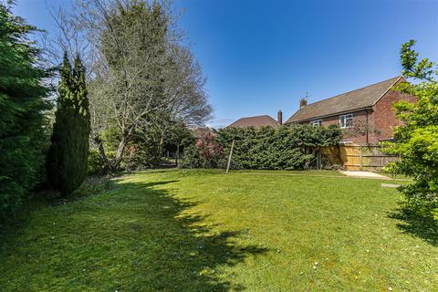 4 bedroom detached house for sale, Mouchotte Close, Biggin Hill TN16