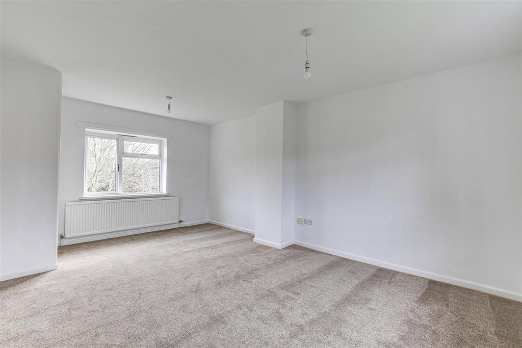 11 Bedroom 1.jpg