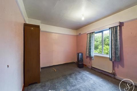 12 Church Avenue, Leeds, LS6 4JS