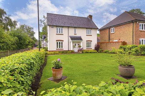 1 Cellini Walk, Kings Hill, West Malling, ME19 4BA