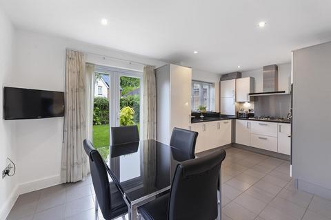 1 Cellini Walk, Kings Hill, West Malling, ME19 4BA