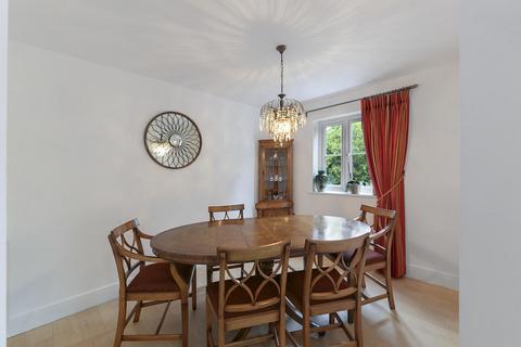 1 Cellini Walk, Kings Hill, West Malling, ME19 4BA