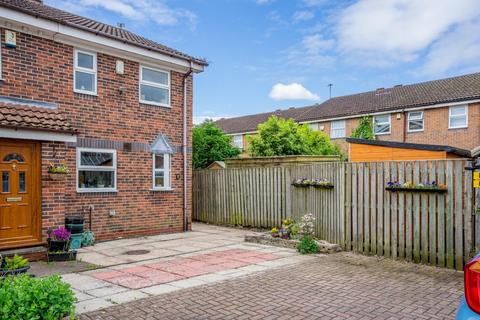 2 bedroom end of terrace house for sale, Waterman Court, Acomb, York