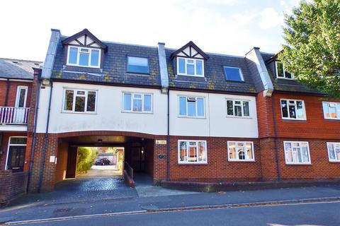 1 bedroom retirement property for sale, Cheriton Court, Green Street, Eastbourne BN21