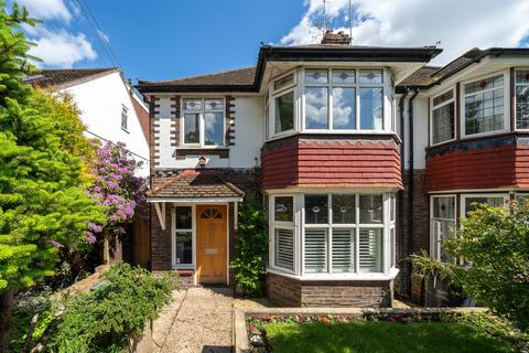 4 bedroom semi-detached house for sale, Oak Tree Gardens, Bromley, BR1