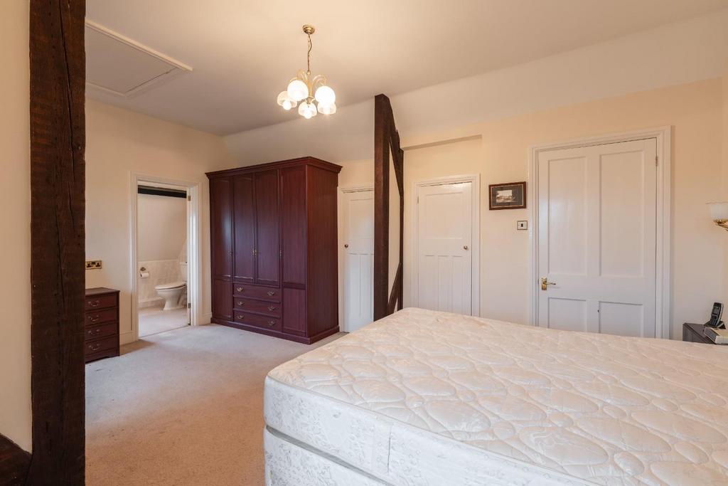 Bedrooms-3.jpg