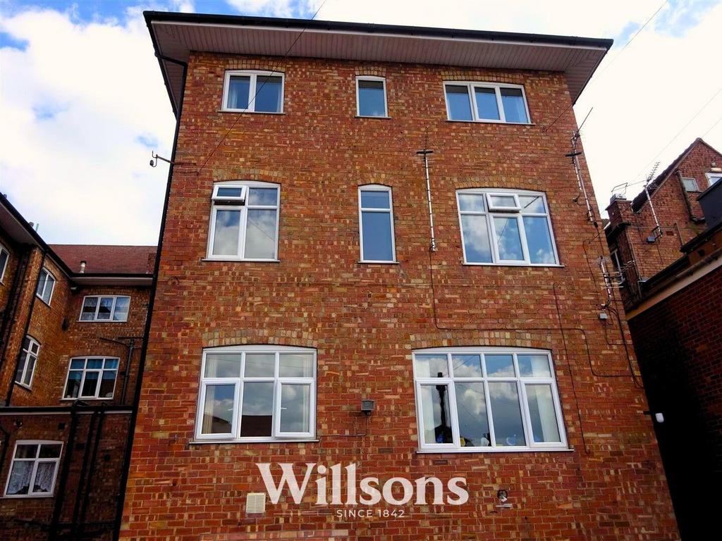 Flat 4 Regal House 12.jpg