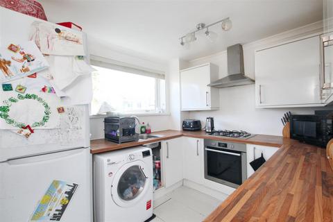 2 bedroom terraced house for sale, Castlehill Crescent, Law